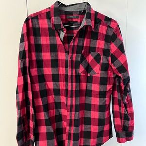 Red and black plaid flannel-look shirt!